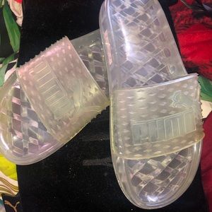 Fenty slides